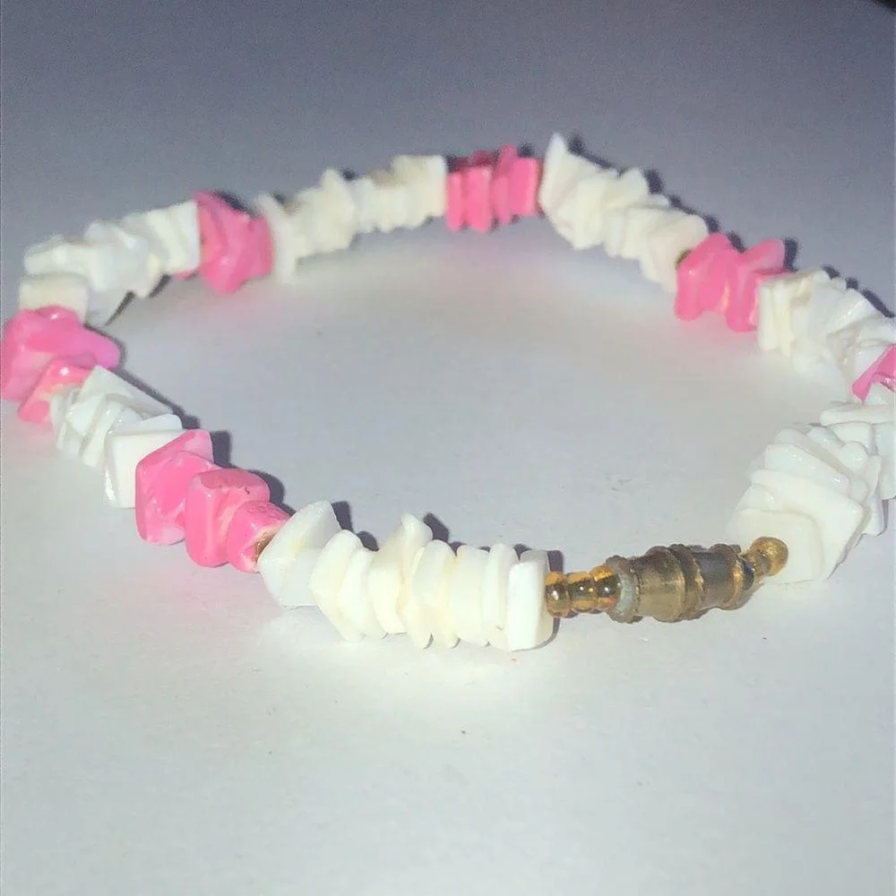Vintage Boho Pink & White Puka Shell Chips Beaded Ankle Bracelet - Picture 5 of 5